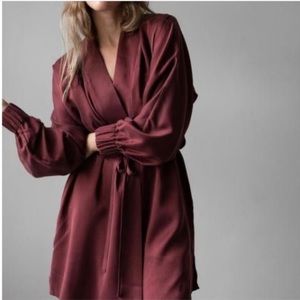 Lunya Silk Robe Sz XS/S